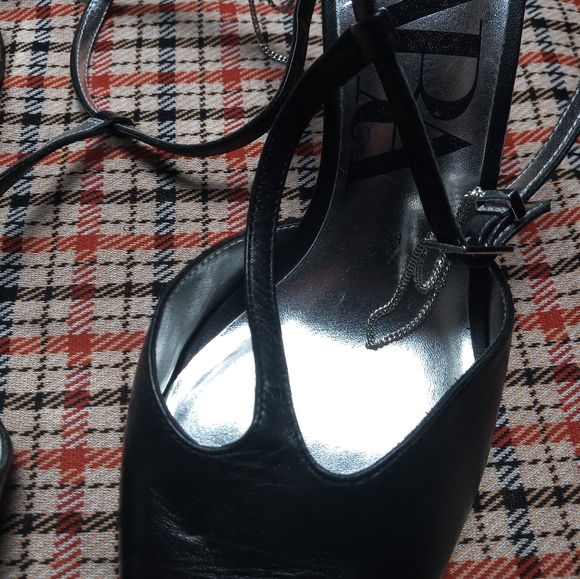 Elegant Pointy toe heels - sandals - ankle strap - Picture 3 of 14